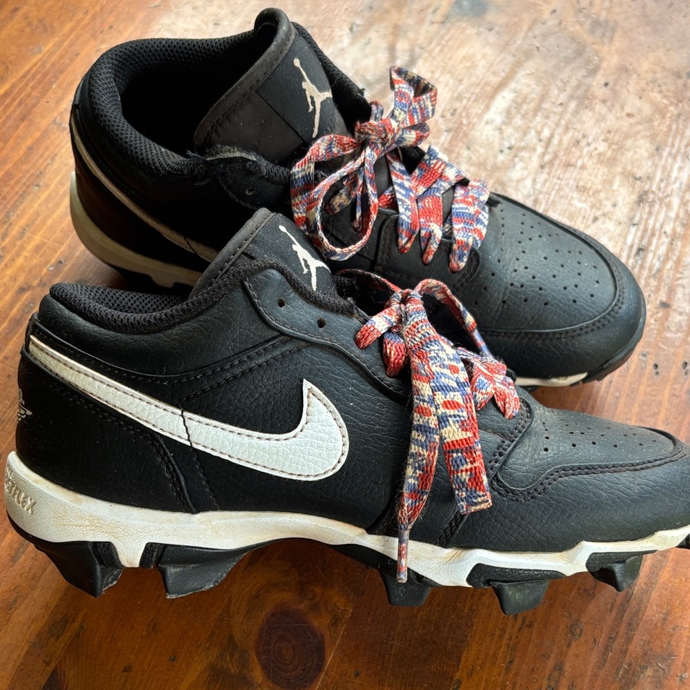 Nike Kids Jordan Baseball cleats